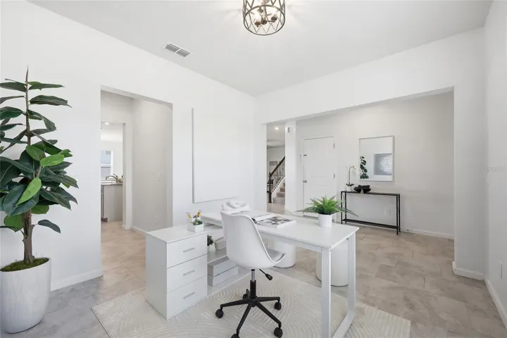 Flex space/ Office / Formal Dining