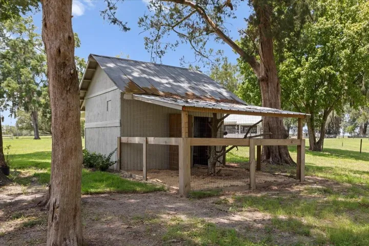 chicken coop