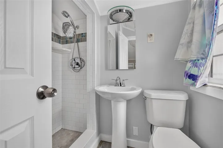 Bathroom - 2nd level