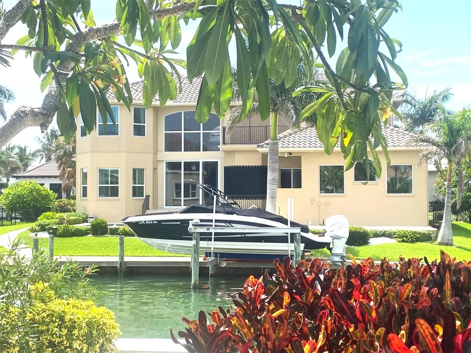 DEEDED BEACH ACCESS