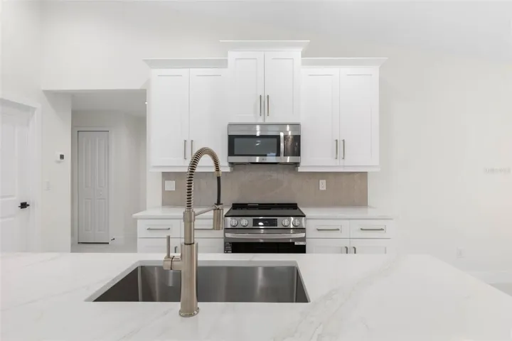 Premium Quartz countertops
