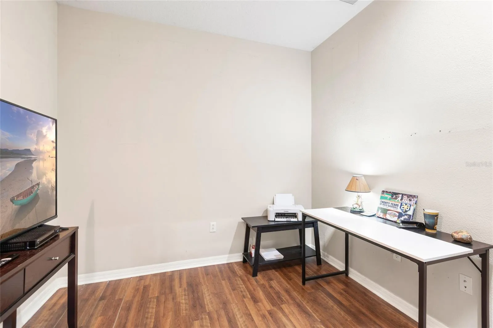 Den/office