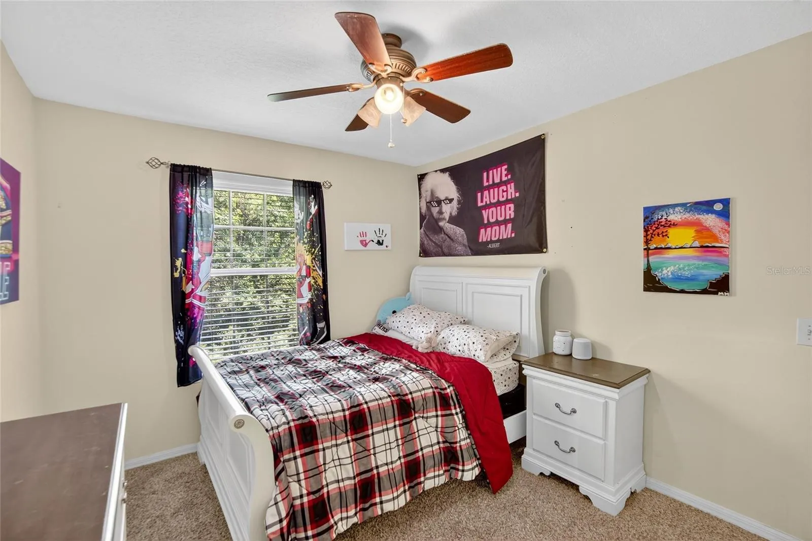 Bedroom 1 - View 1