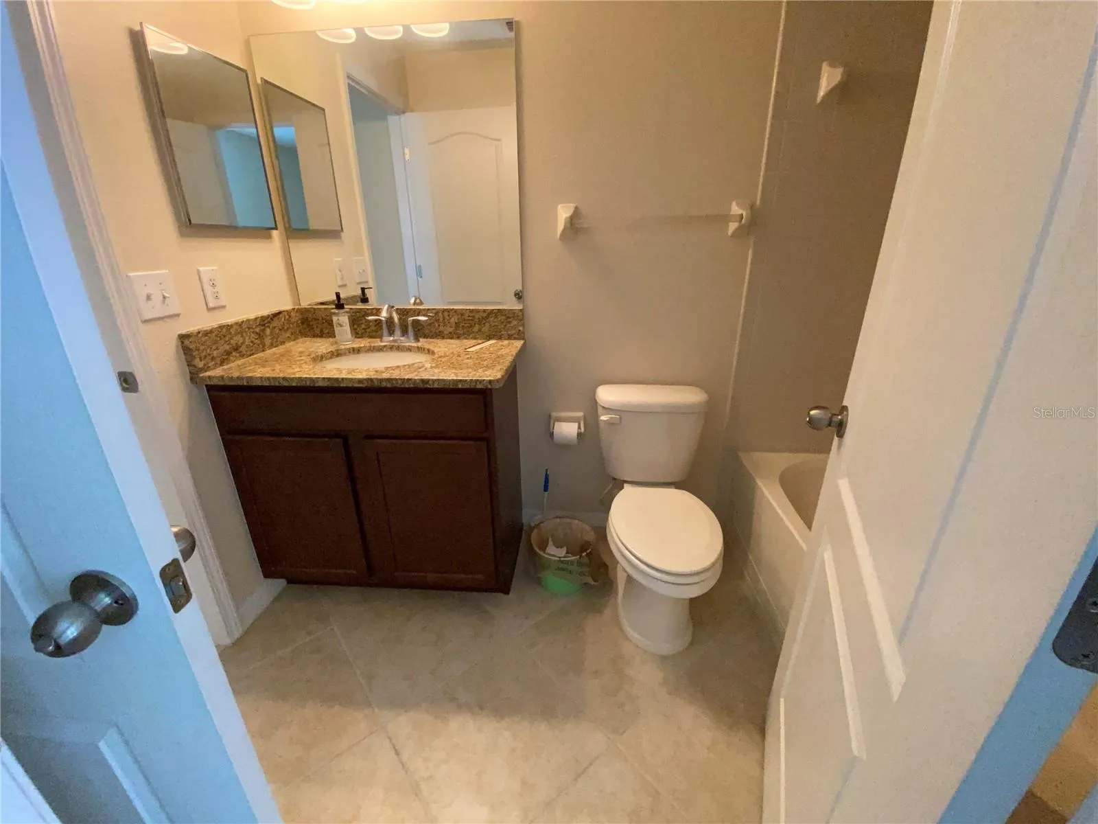 Jack and Jill bathroom between 2nd and 3rd bedroom