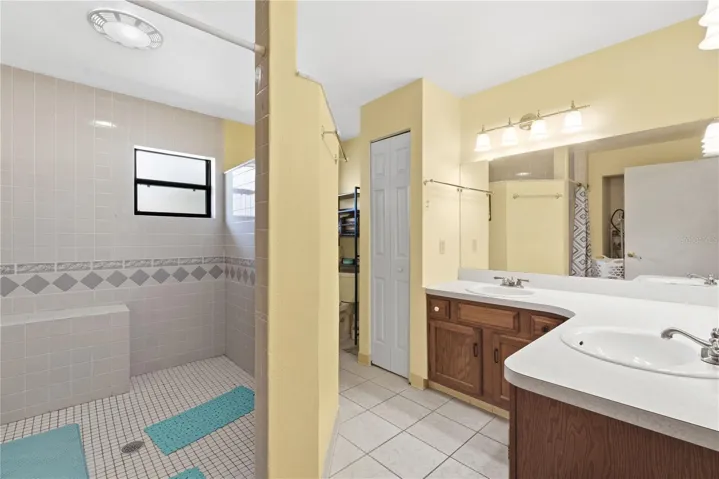Zero-Entry Shower