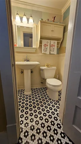 1170