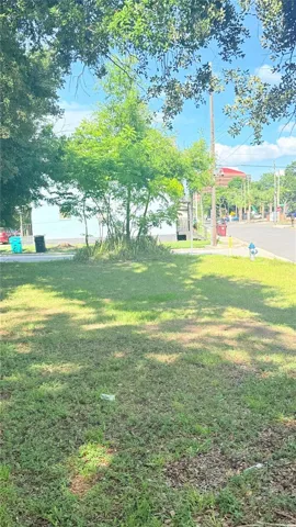 Corner lot 1 block from UCF garage