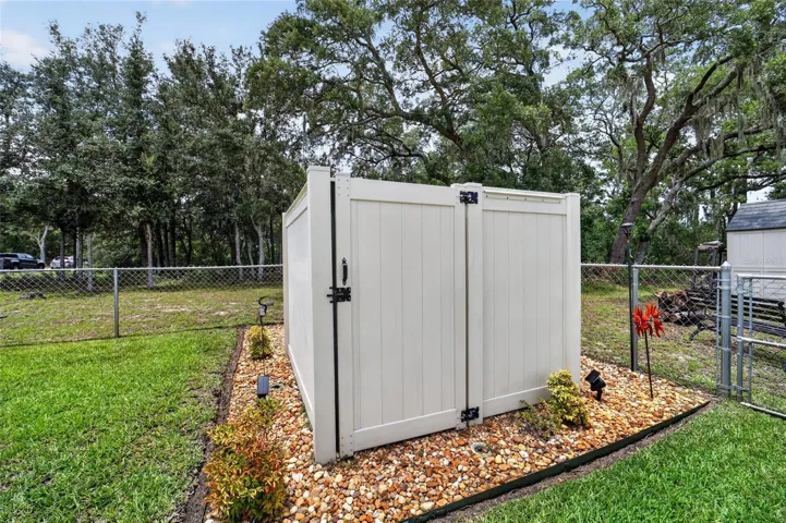 Shed protecting well