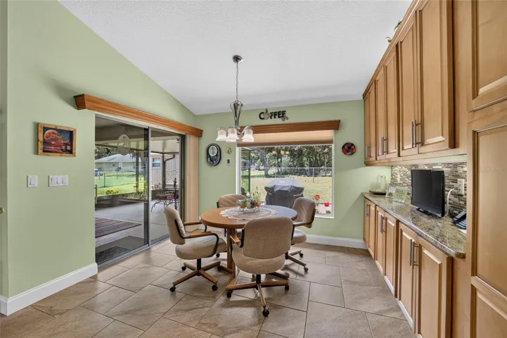 Dinette area in kitchen