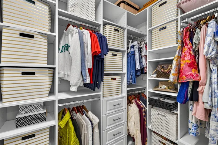 Every closet in the house has custom built ins.