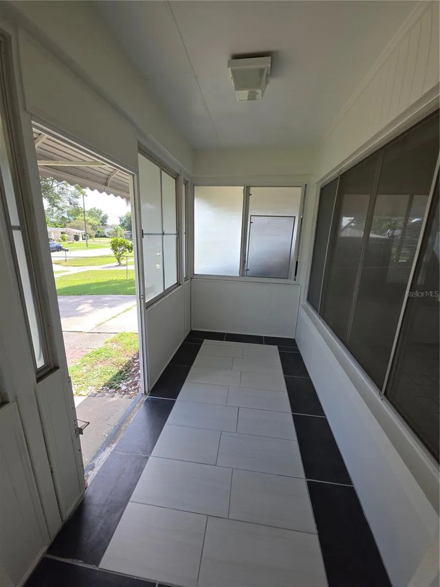 Grand Entry Area