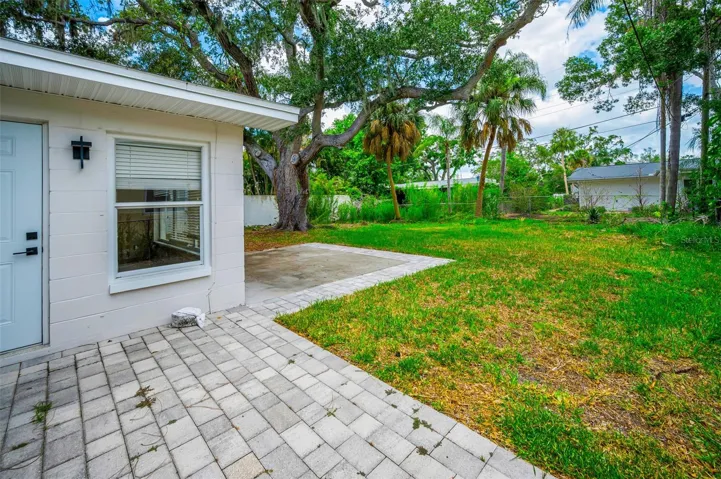 Very spacious backyard