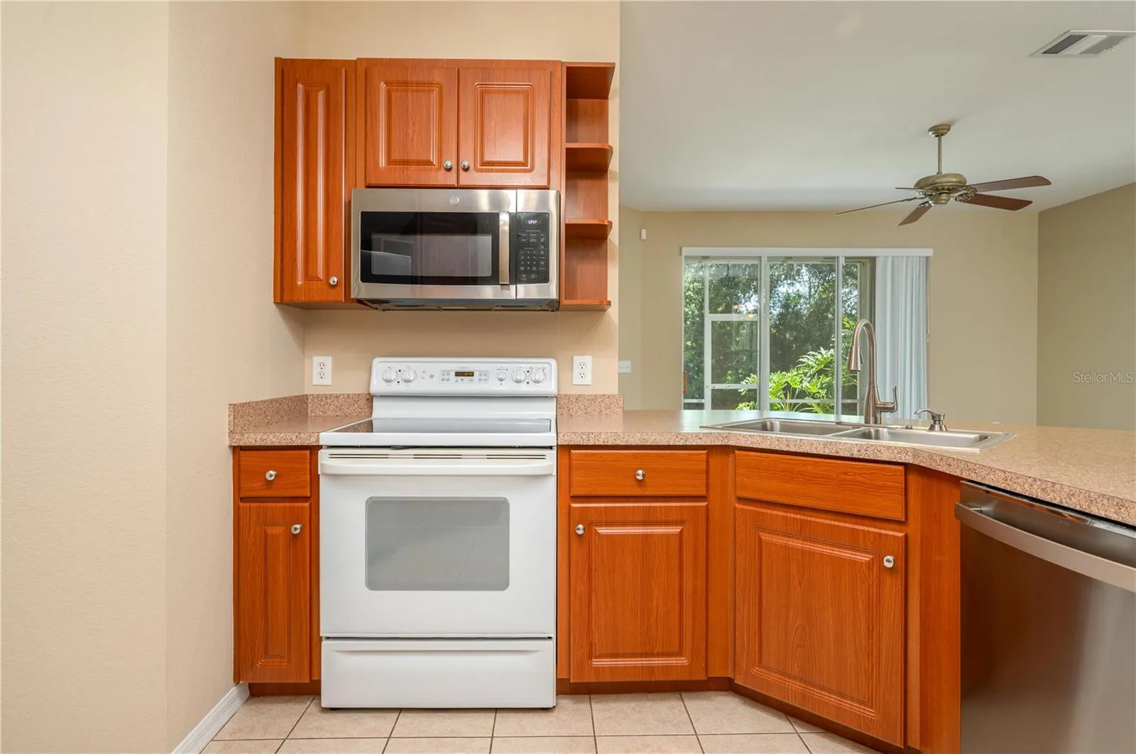 590 Grasslands Village Cir #590, Lakeland, Florida 33803 — photo 7
