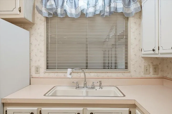 kitchen sink