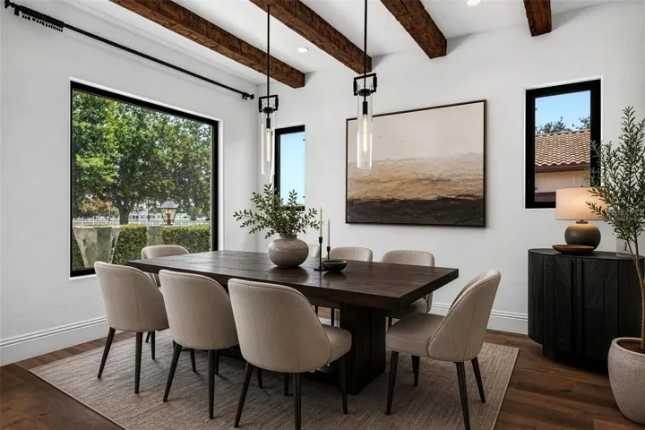 Dining room virtually staged