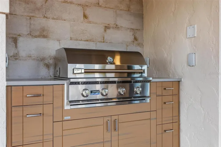 Grilling station