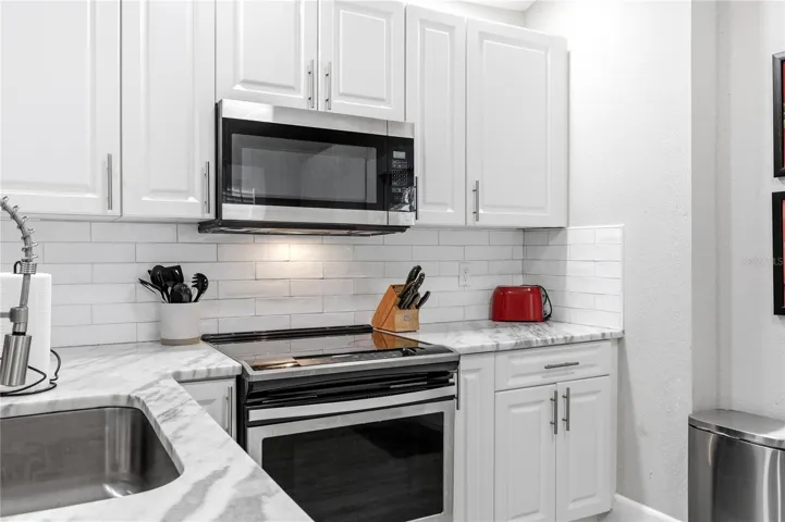 Lots of cabinet space!
