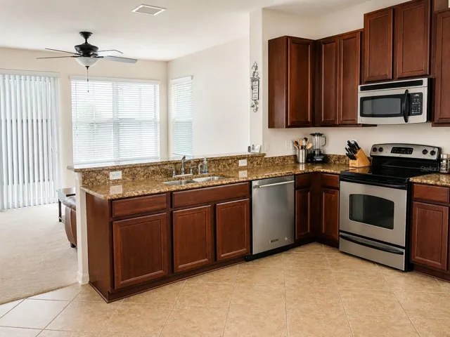 Kitchen Left