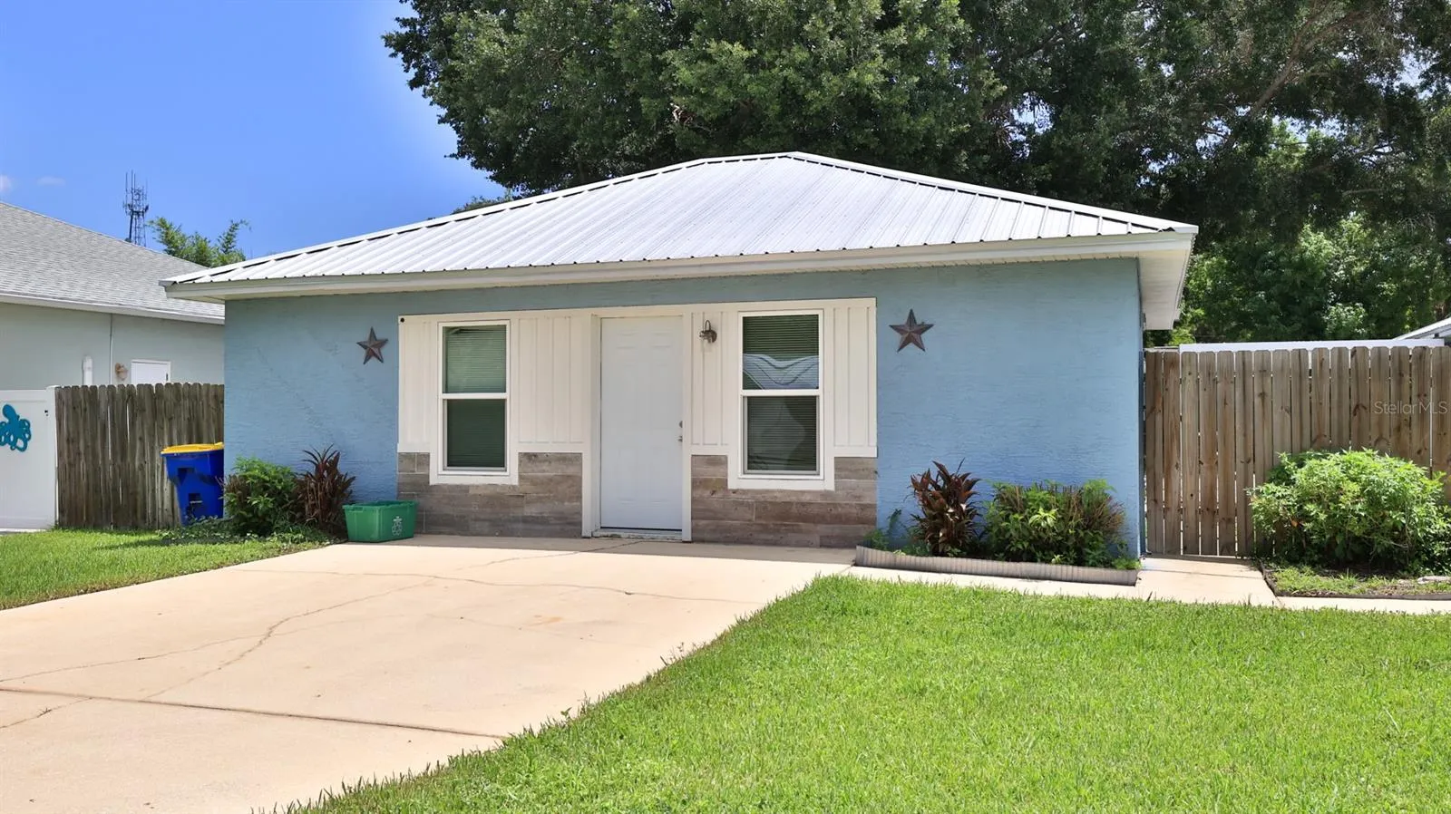 Mother In-Law suite/Guest House
