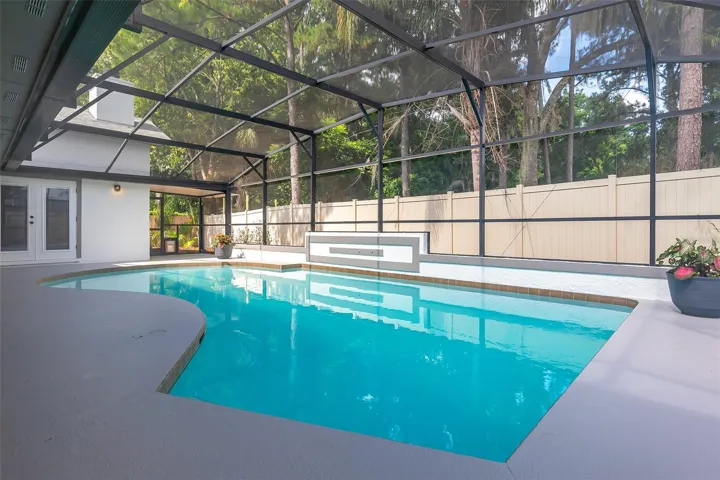 Sparkling Pool perfect for cooling down.