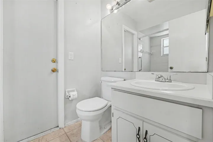 Master bathroom with cabana bath access to the backyard
