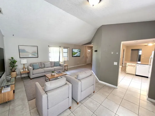 Staged Living rm