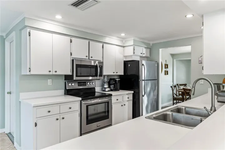 Stainless appliances