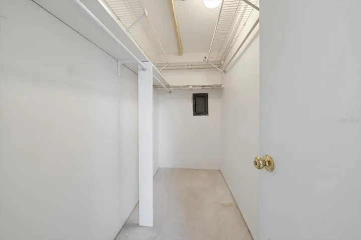 Bedroom walk in closet