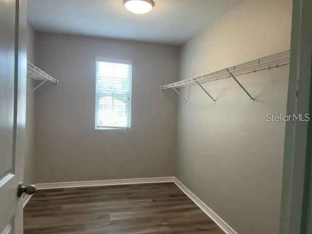 walk in closet