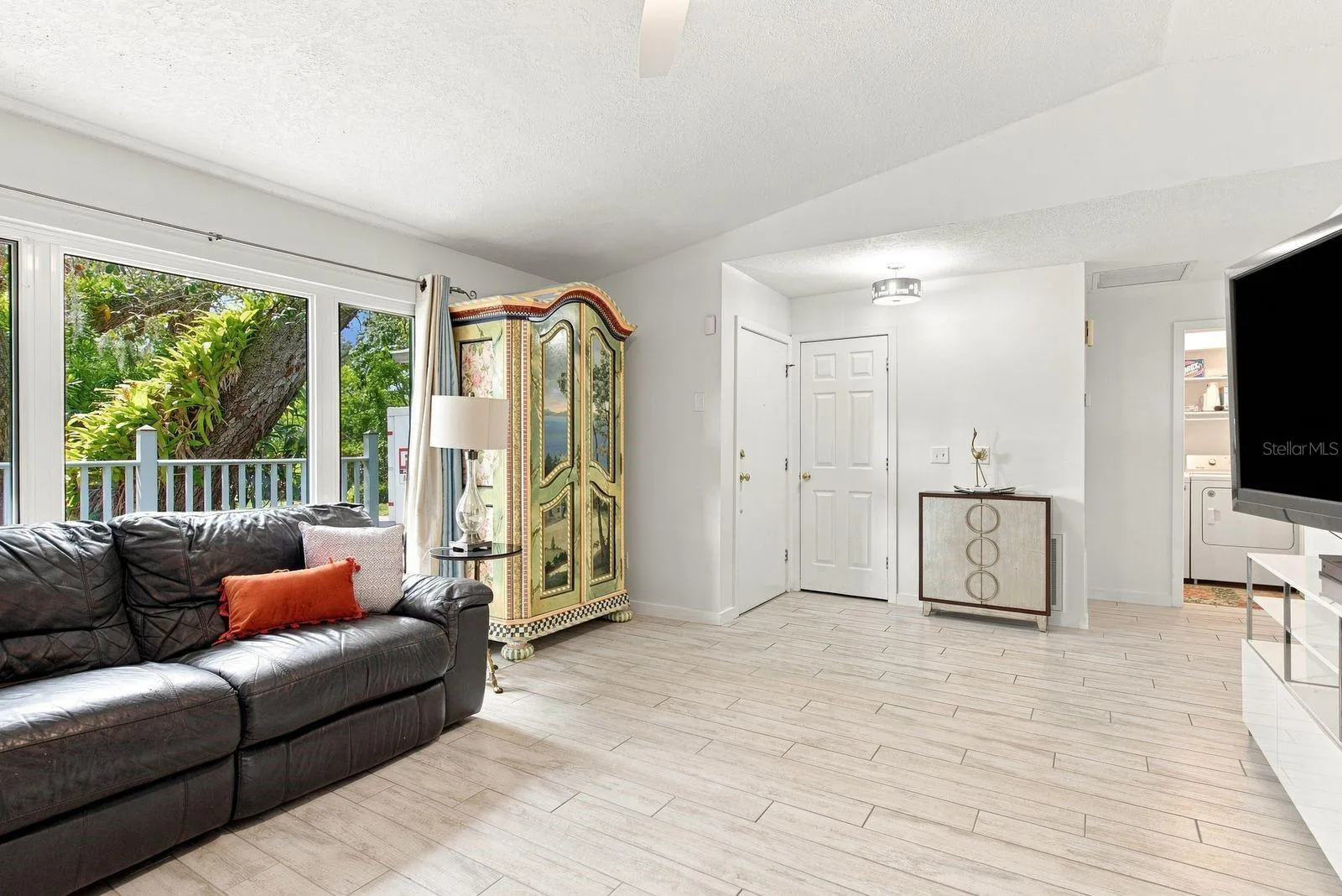 Living / Family Room