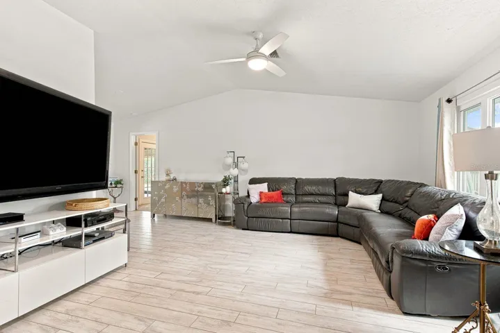 Living / Family Room