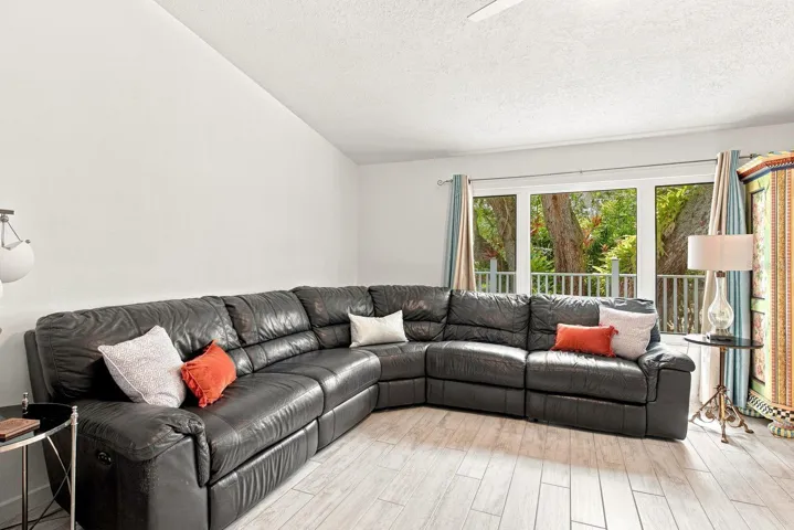 Living / Family Room