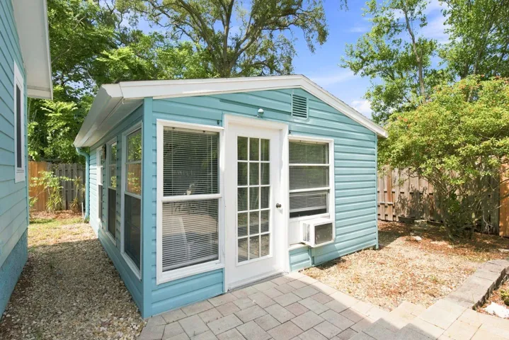 Pool House
