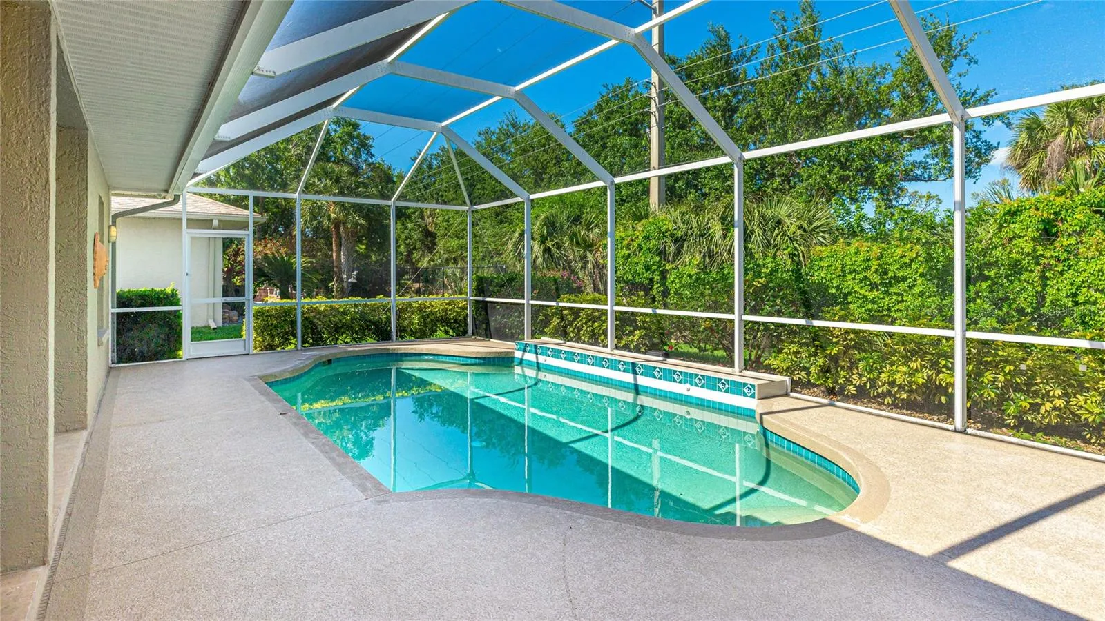totally  private backyard