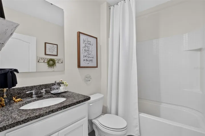 Bathroom - 1st floor