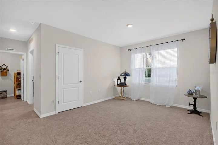 Loft - 2nd floor