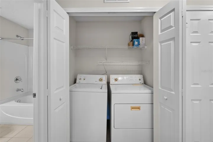 Washer/Dryer closet