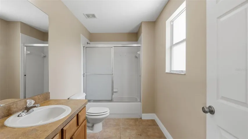 Bathroom #4 - Upstairs