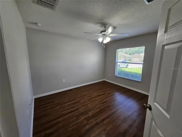 Guest_Bedroom