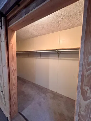 Primary Walk in closet