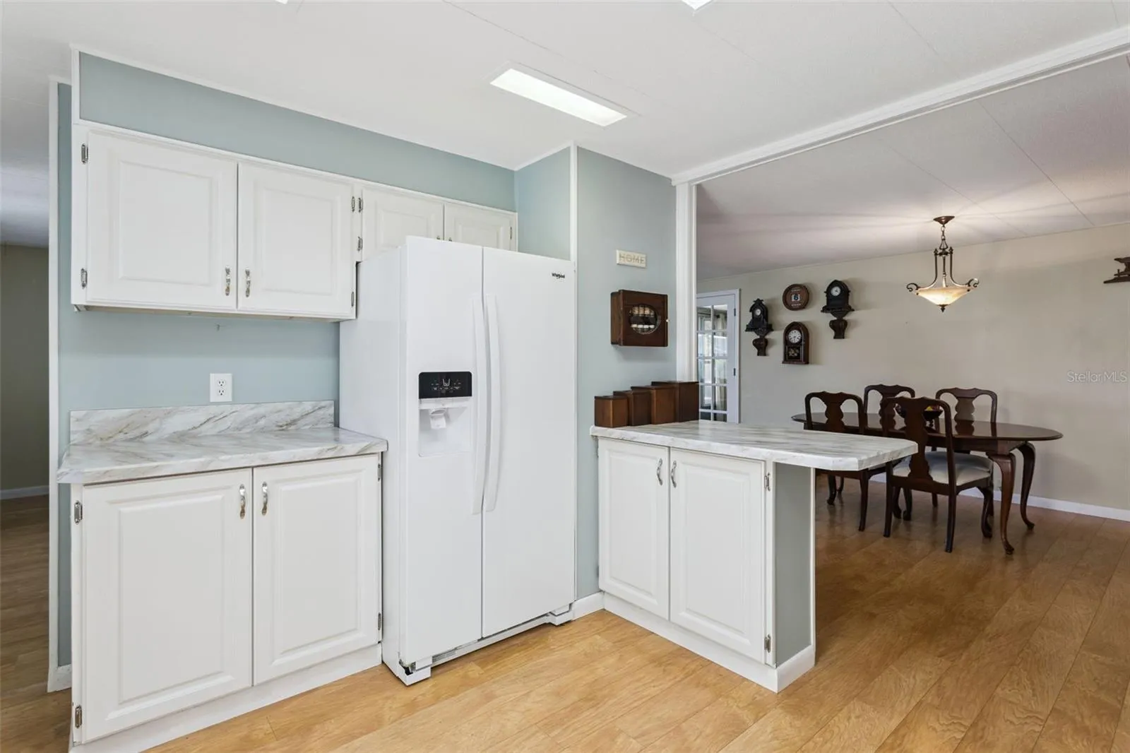 Breakfast Bar