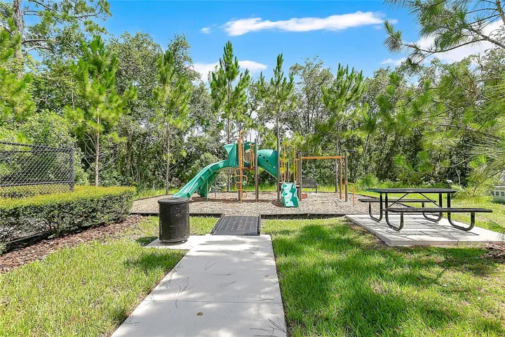 Waverly Walk Park.