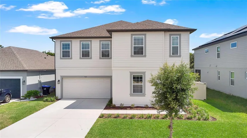 Gorgeous and Modern 9169 Waverly Walk!