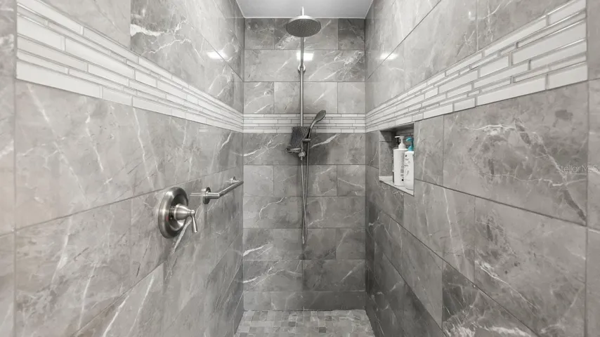 Walk in Shower