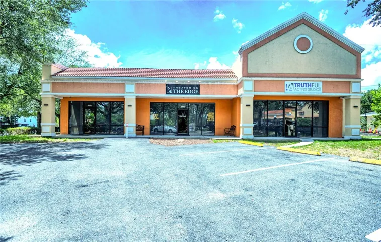 5540-5544 Hansel Avenue - 3 Unit Plaza