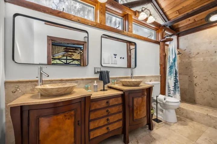 Second Floor Private Studio bathroom