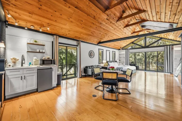 Second Floor Private Studio