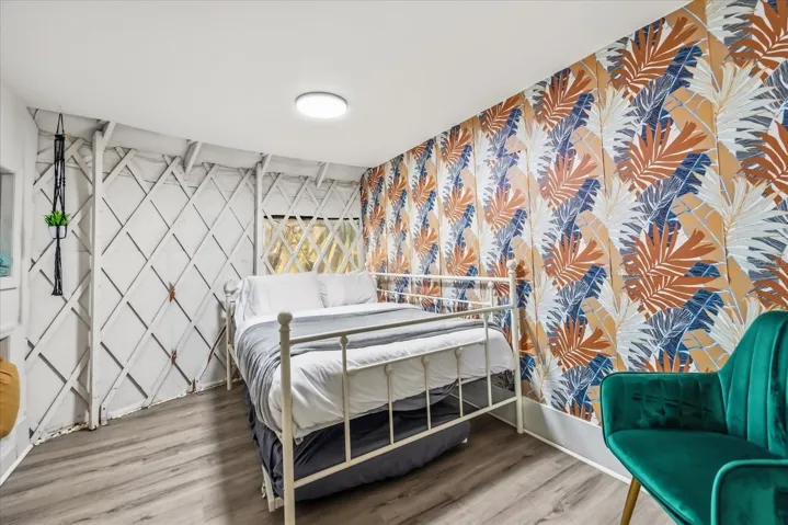 Yurt bedroom 1