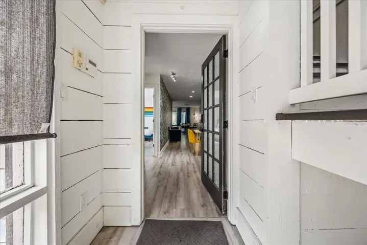 1st floor private apartment entrance