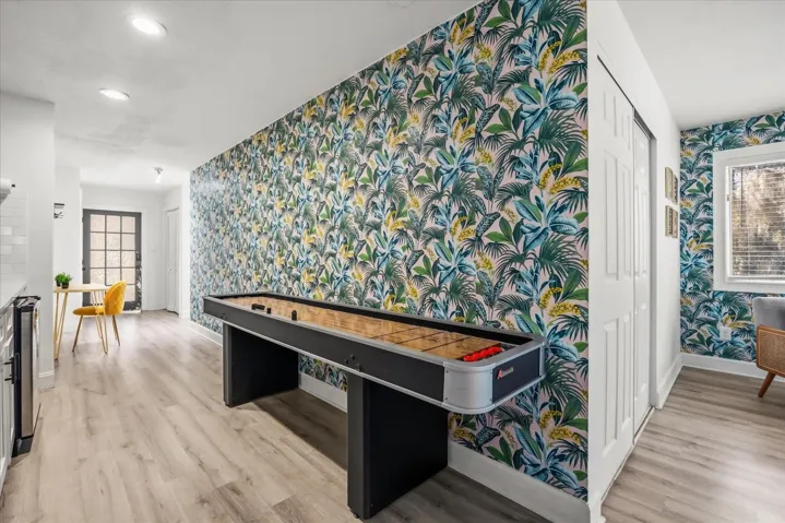 1st floor private apartment